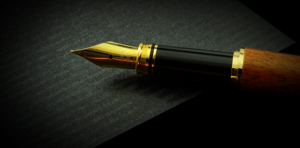 Gold ink pen